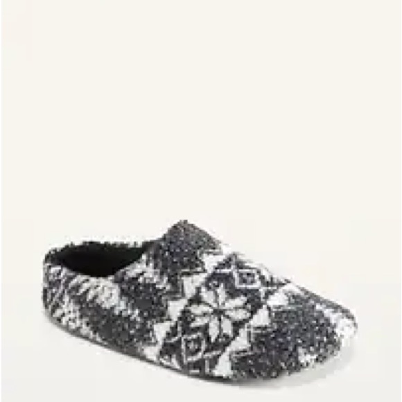 NWT OLD NAVY Cozy Sherpa Slippers COLOR Fair Isle MEDIUM - Picture 1 of 2